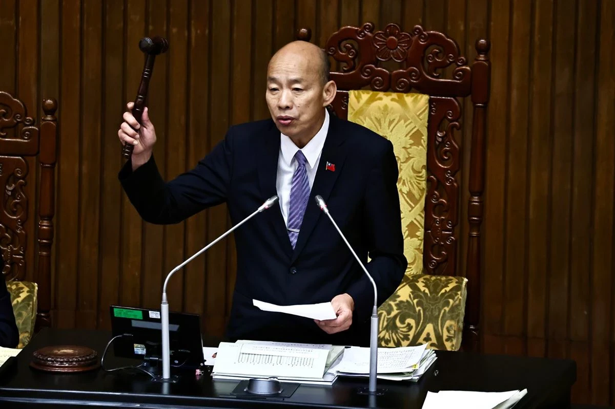 《老人福利法》三讀65歲以上有條件免健保費　衛福部示警國人恐多繳3000元