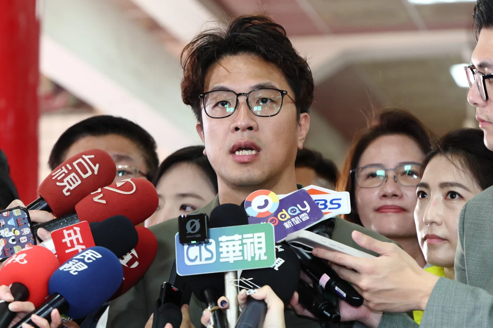 當選將續辦「市長，我不想幹了」對談　沈伯洋：公教與醫護社工優先