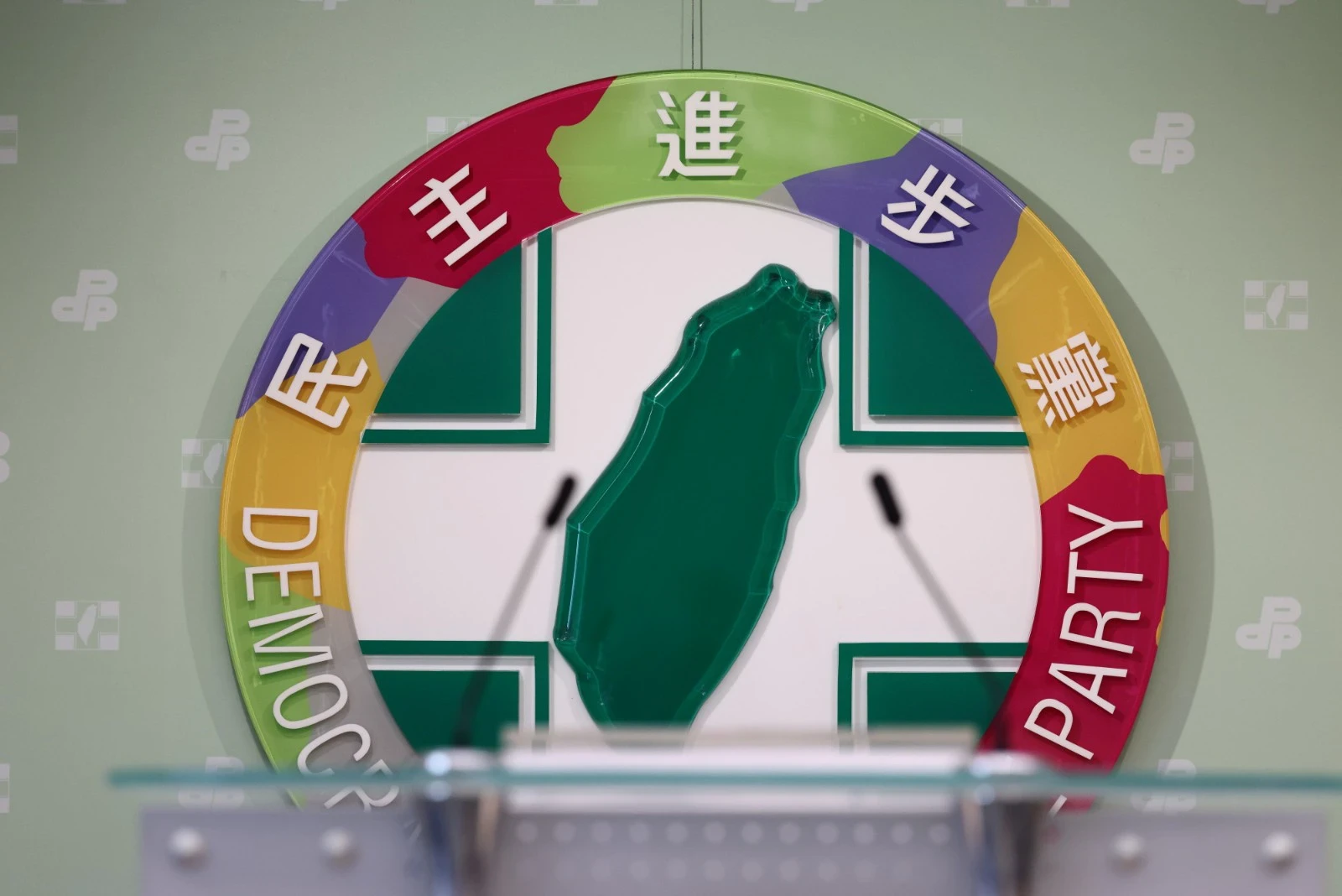蔣萬安比台中市民重要？　民進黨轟盧秀燕忙政治布局