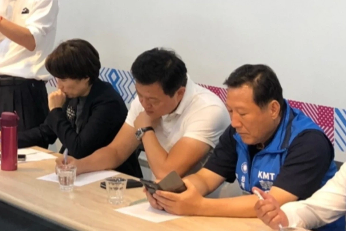 快訊／台東縣長候選人吳秀華被搜索　胞兄前縣長吳俊立遭檢方帶走