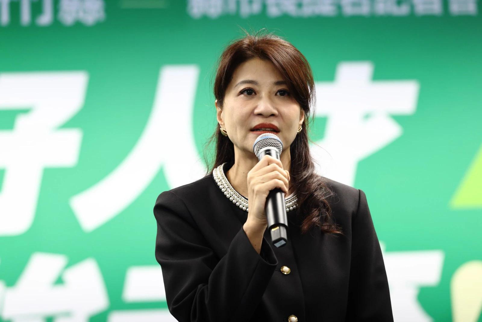 轟藍白修《老福法》刪弱勢長者醫療補助　林楚茵：修惡還修錯