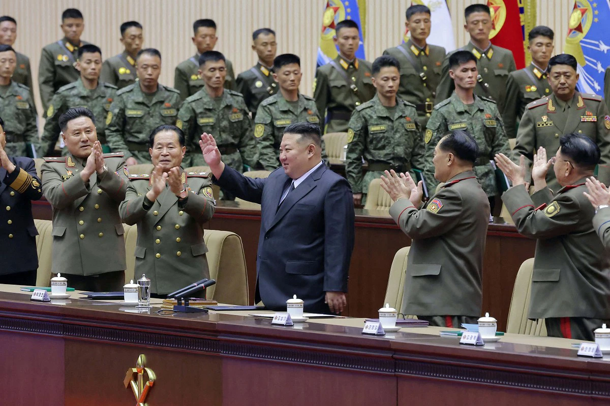 打臉媒體狂報導死訊 金正恩從新開通「新鴨綠江大橋」抵達中國