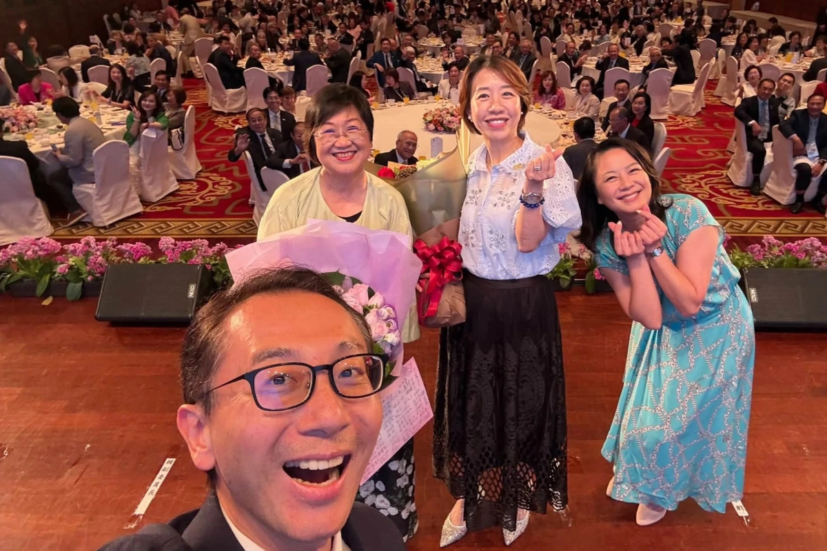 駁公帑替徐佳青慶生指控　僑委明開記者會批藍白抹黑