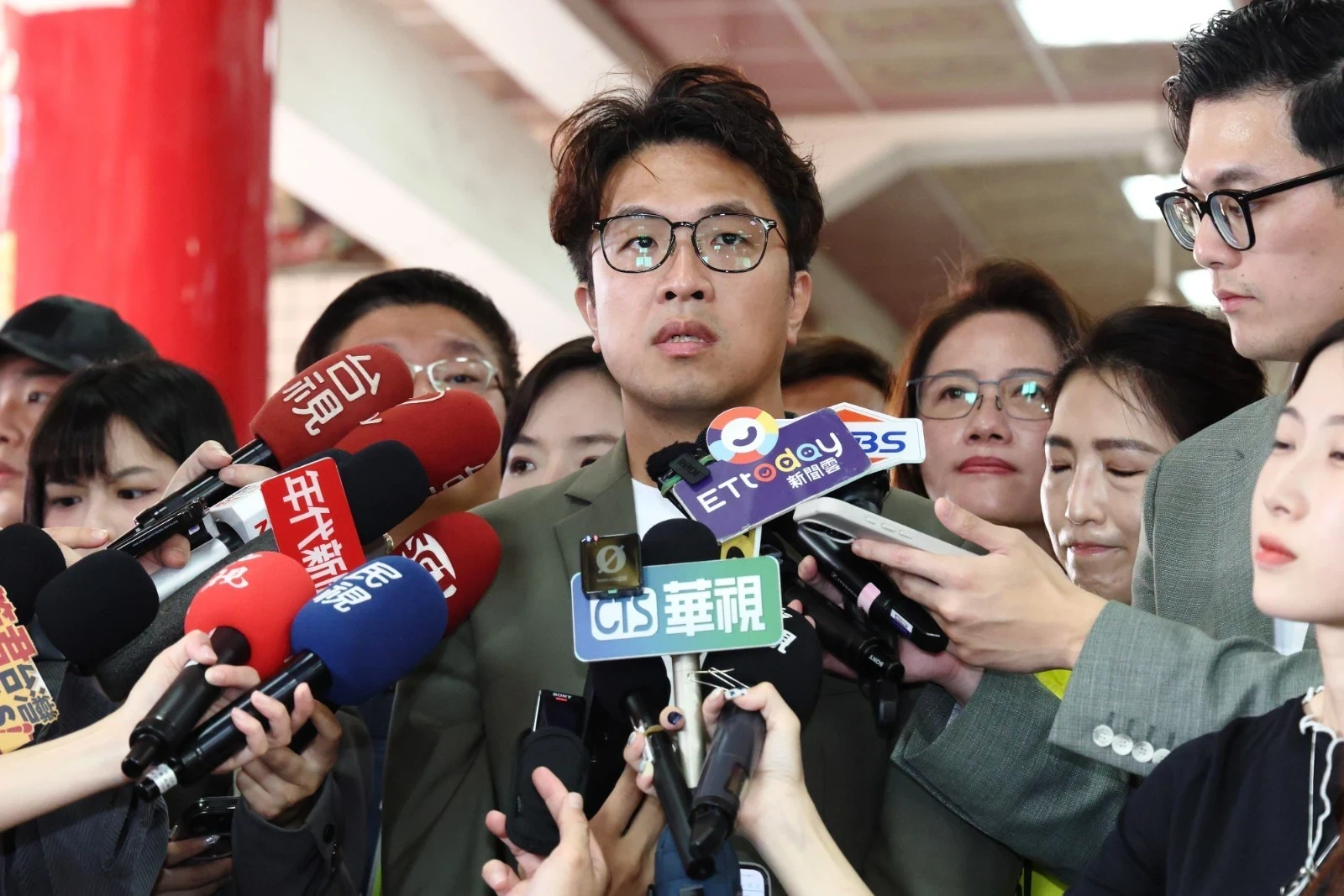 蔡康永突在微博道歉　沈伯洋：中國干預令人痛心