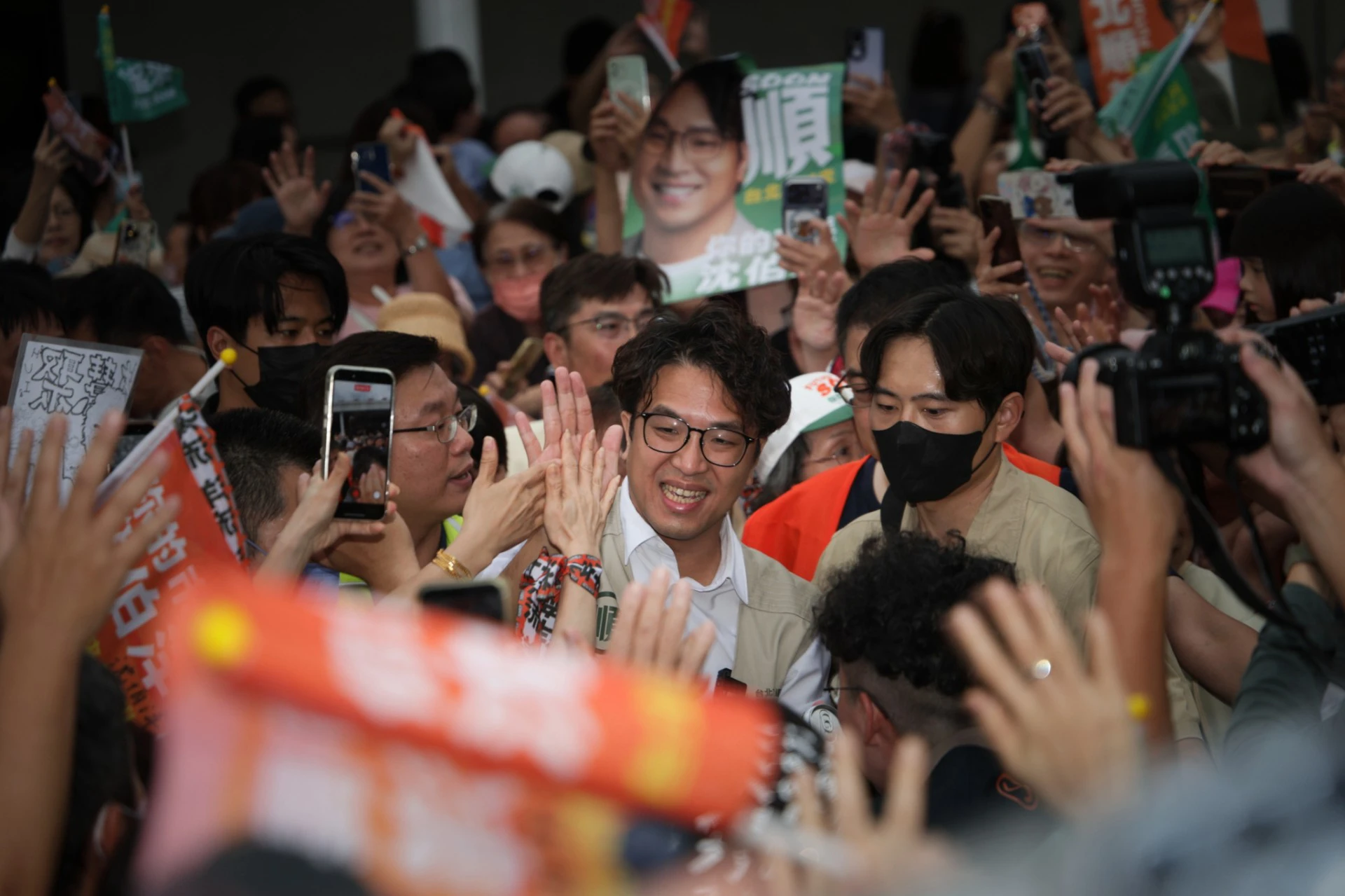柯文哲酸聽不懂市民大道縫合　沈伯洋秀柯市府昔日計畫打臉