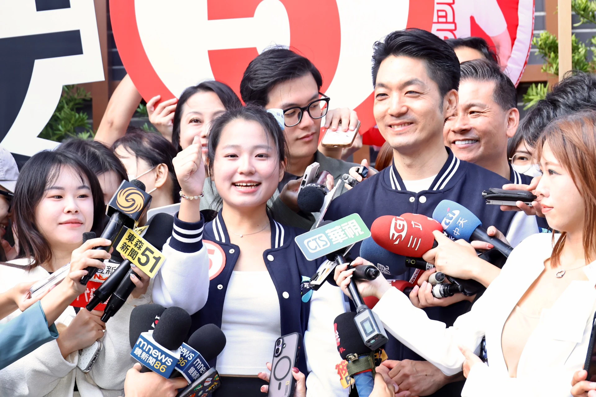 首投族Yakira替蔣萬安抽中5號　自曝生日願望：祝市長高票連任