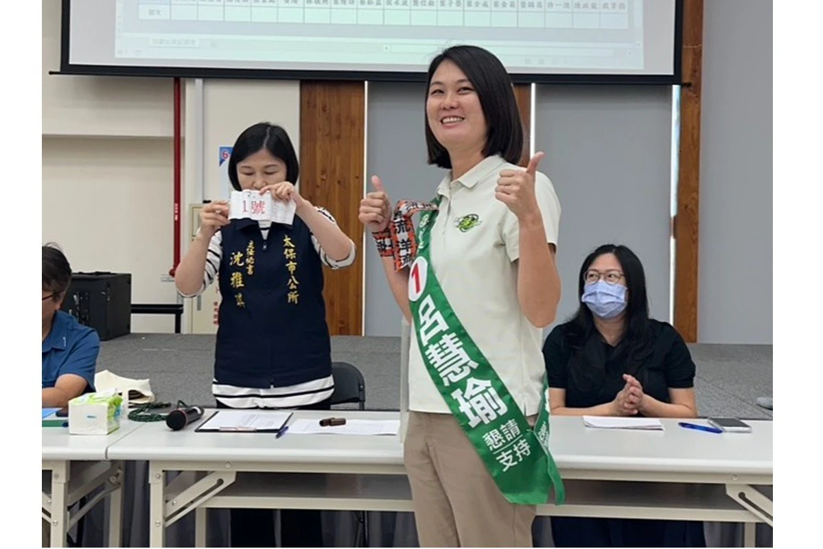 呂慧瑜抽中1號喊「市民放第一」　與蔡易餘合體車掃太保