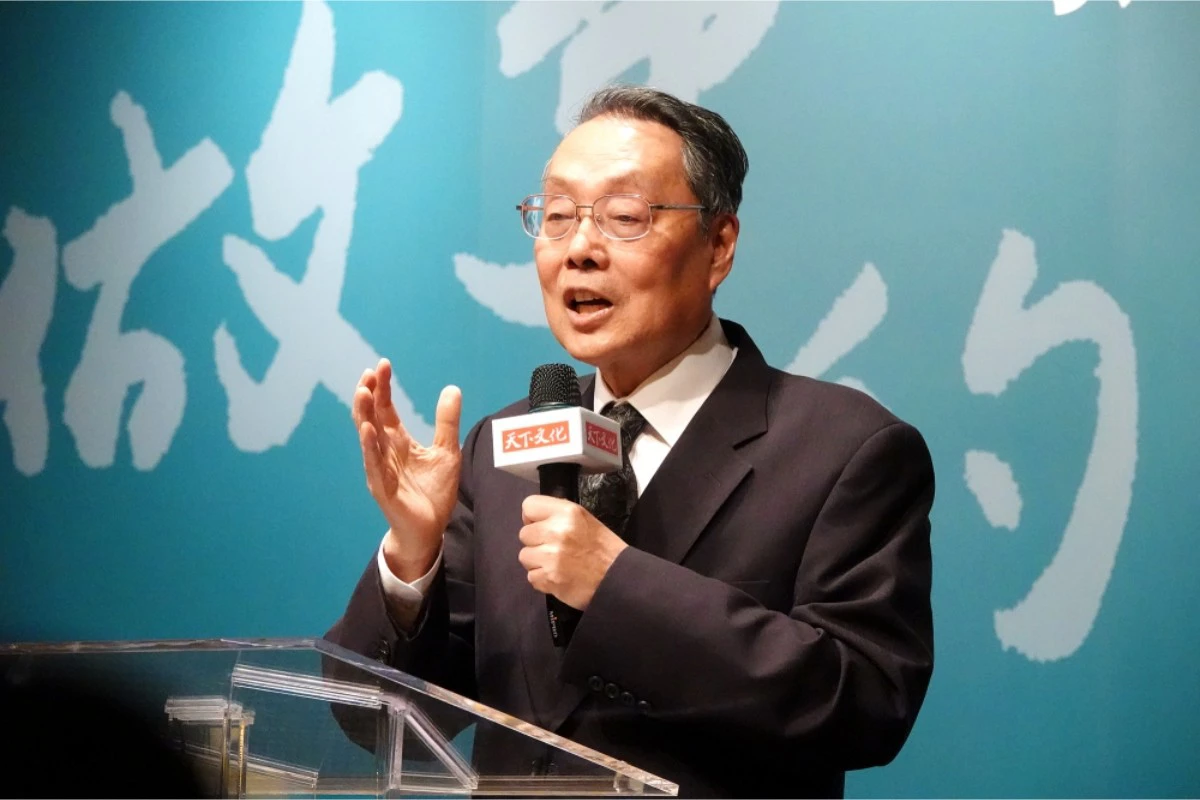 施振榮退休20多年突創業 揭AI新玩法寫書速度快到驚人