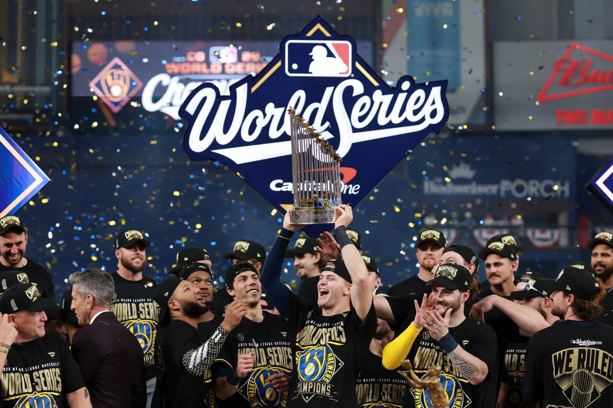 【MLB】釀酒人擊敗光芒　創隊58年首奪世界大賽冠軍