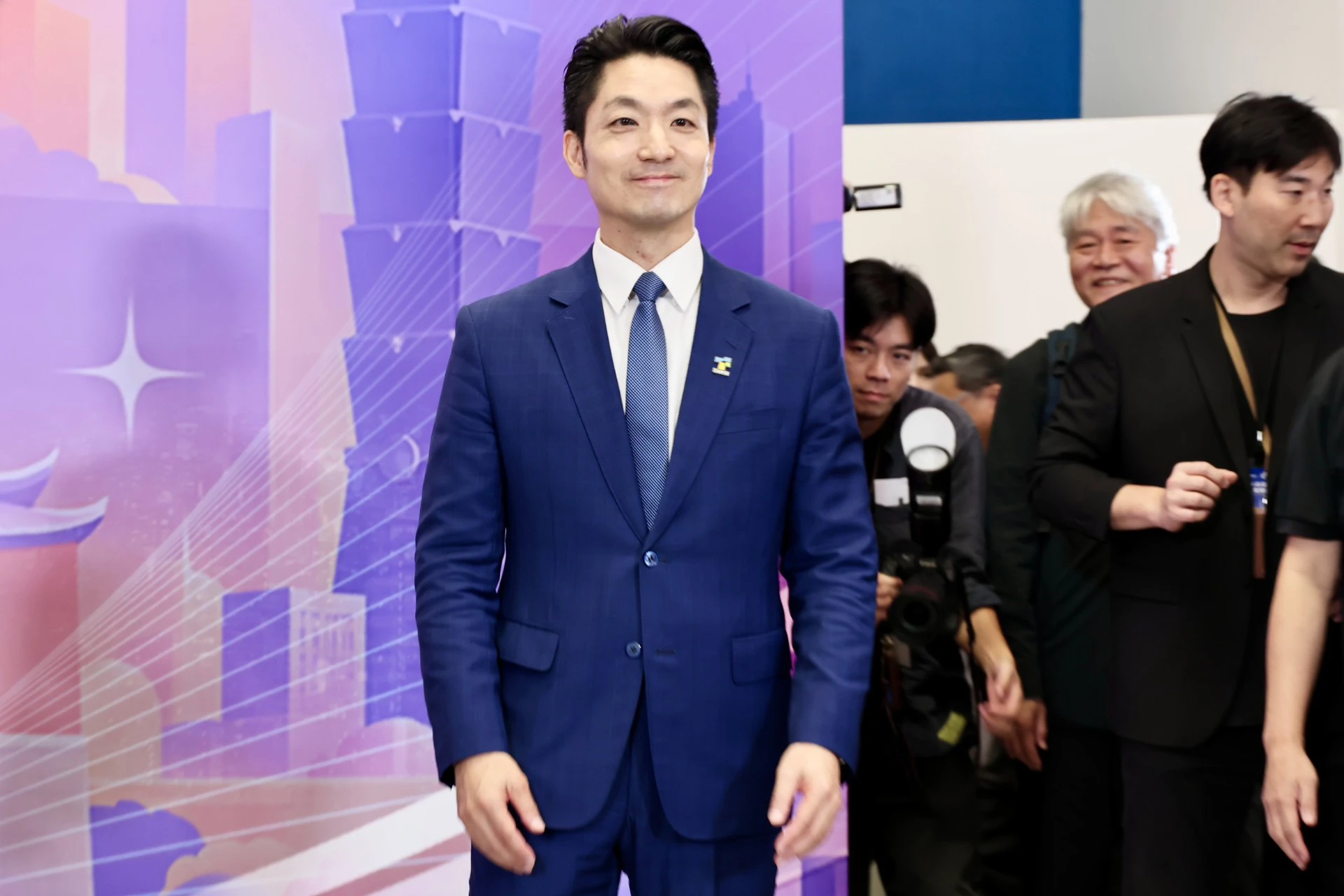 【交叉詰問2】遭沈伯洋批市政處理標準不一 蔣萬安反嗆:民進黨毒油才雙標